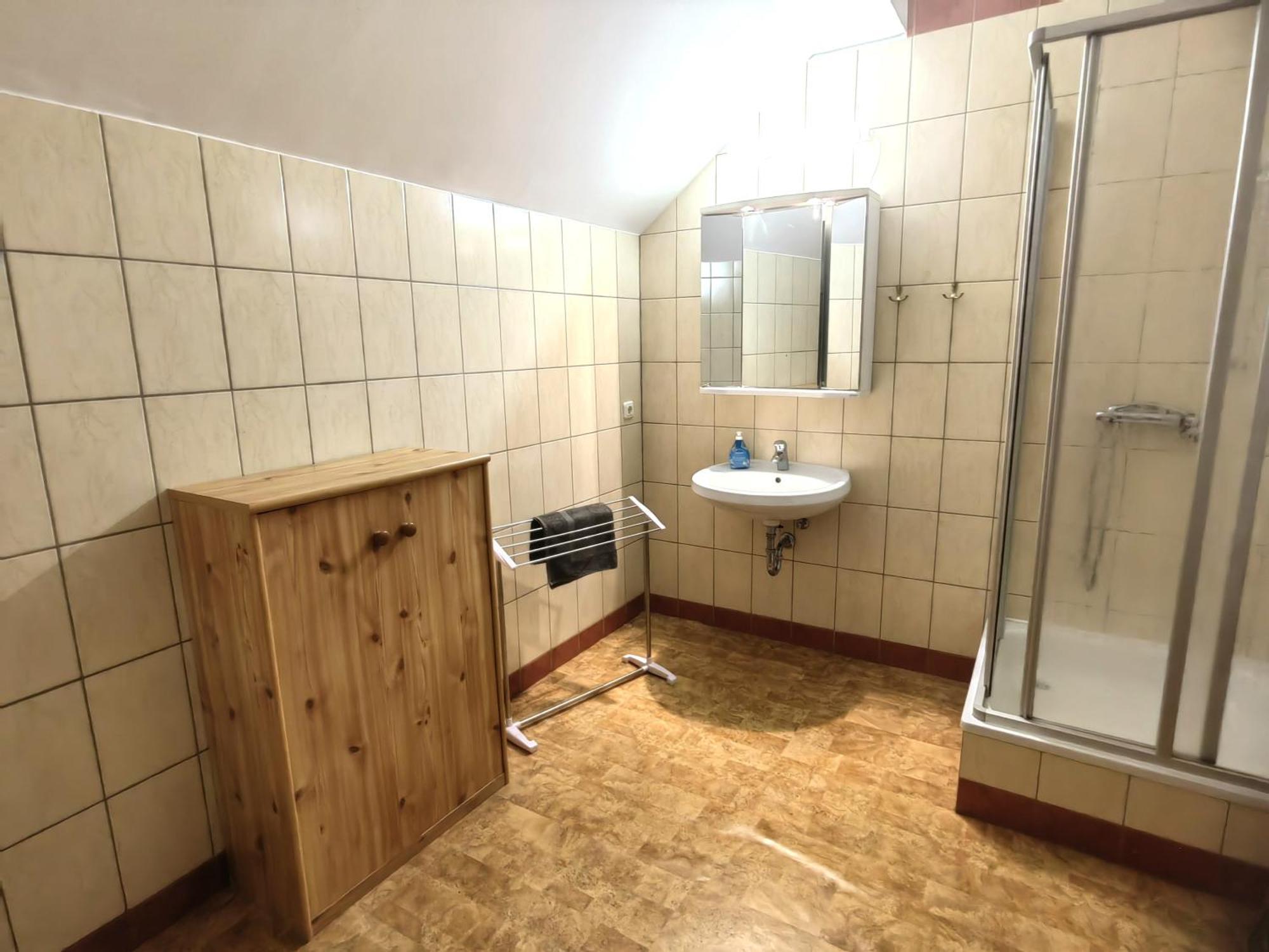 Claudia Gueldenpfennig Apartment *